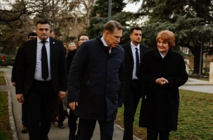Delegacija Ministarstva zdravlja Ruske Federacije na čelu sa ministrom Mihailom Muraškom doputovala u posetu Srbiji