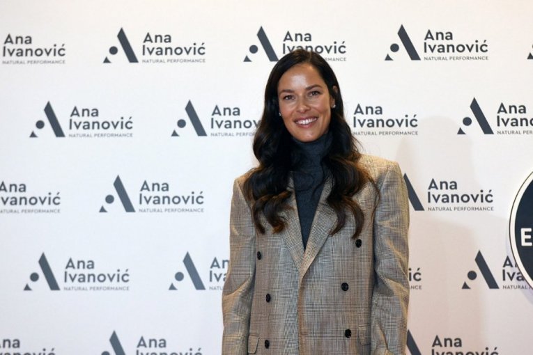 ANA IVANOVIĆ BAŠ ŽELI LOŠE BASTIJANU: Zna za koga treba da navija na EVRO (FOTO)