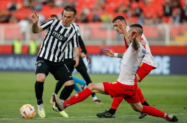 KAO DA SU SE "KAMENJEM NA BOGA BACALI": Nije moglo teže - Vojvodina i Partizan saznali imena potencijalnih rivala u Ligi Evrope!