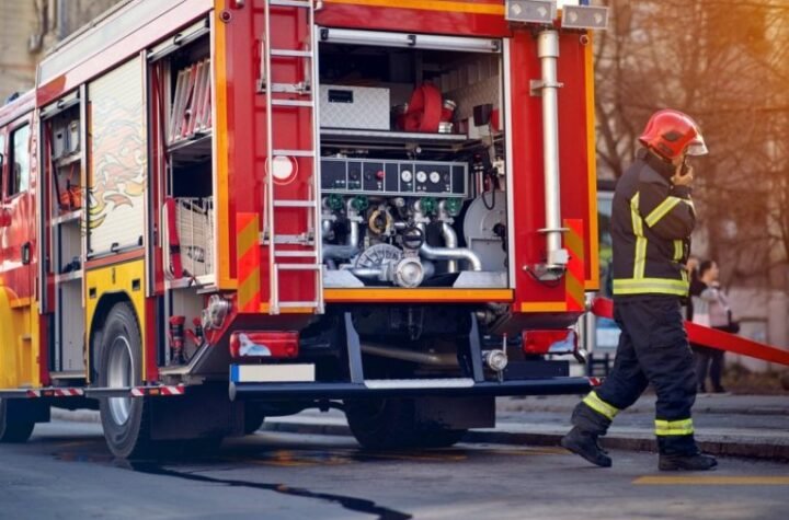 POŽAR U FUTOGU: Vatrogasci sprečili širenje vatre!