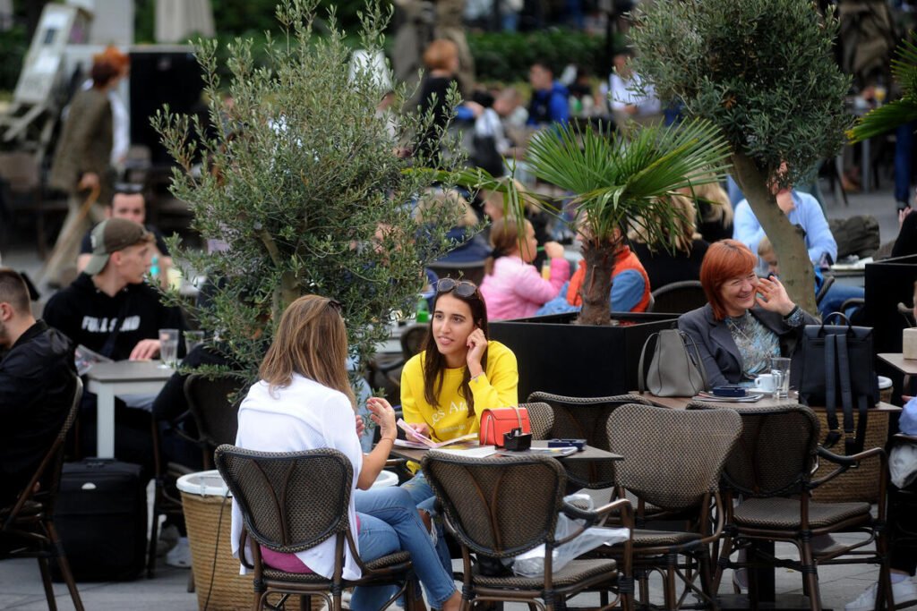 Ovaj dan će biti najtopliji sledeće nedelje: Spremite se na temperaturni šok, a onda sledi pogoršanje!