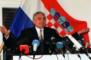 NIKAD BURNIJI IZBORI ZA PREDSEDNIKA U HRVATSKOJ: Milanović optužen za KRAĐU, protivkandidat diže TUĐMANA I STEPINCA IZ MRTVIH!