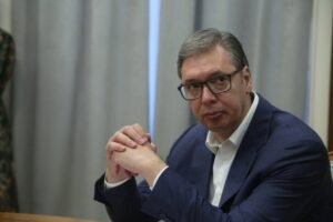 VUČIĆ VEČERAS NA BBC-U! Predsednik u "Hard Talk-u" govori o najvažnijim pitanjima za budućnost naše zemlje (FOTO)