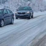 JP PUTEVI SRBIJE UPOZORAVAJU: Na ovim deonicama noćas ima snega, NEGDE MOGUĆE I DO 50 CM POKRIVAČA