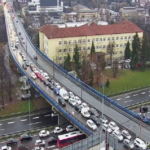 POTPUNI KOLAPS NA AUTO-PUTU I PLAVOM MOSTU! Beograđani, ako sada krećete iz kuće, spremite se na HAOS NA ULICAMA! (FOTO)