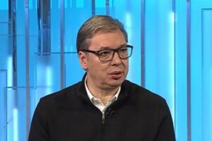 "KRIZNI ŠTABOVI SU NAS UNIŠTILI 2000. GODINE" Vučić: Tad su se skupljali ludaci