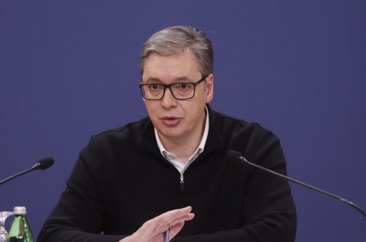 OTVOREN SAM ZA SVE OPCIJE! Vučić: Ili izbori ili nova Vlada