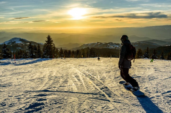 SUNČANO, ALI HLADNO! Evo kakvo nas vreme očekuje danas, ali i kad stiže nova tura snega!