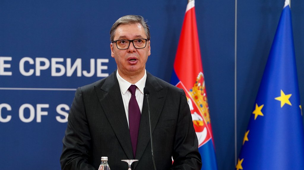 VUČIĆ SUTRA SA BRITANSKIM AMBASADOROM EDVARDOM FERGUSONOM: Sastanak zakazan za 9 sati