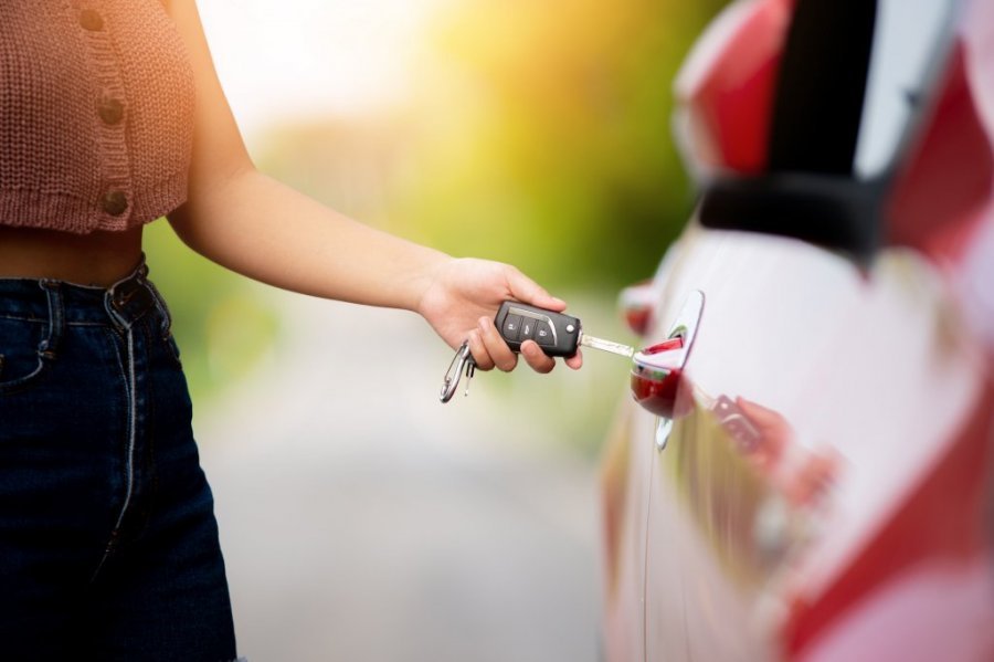 ŠTA DA RADITE AKO IZGUBITE KLJUČEVE OD AUTOMOBILA? Ne paničite i sledite ove korake