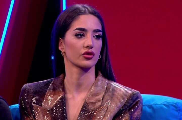 TRK NA PINK: Anđela Đuričić upravo stiže kod voditeljke Ivane Šopić u Šiša bar da otvori dušu o svom odnosu sa Gastozom