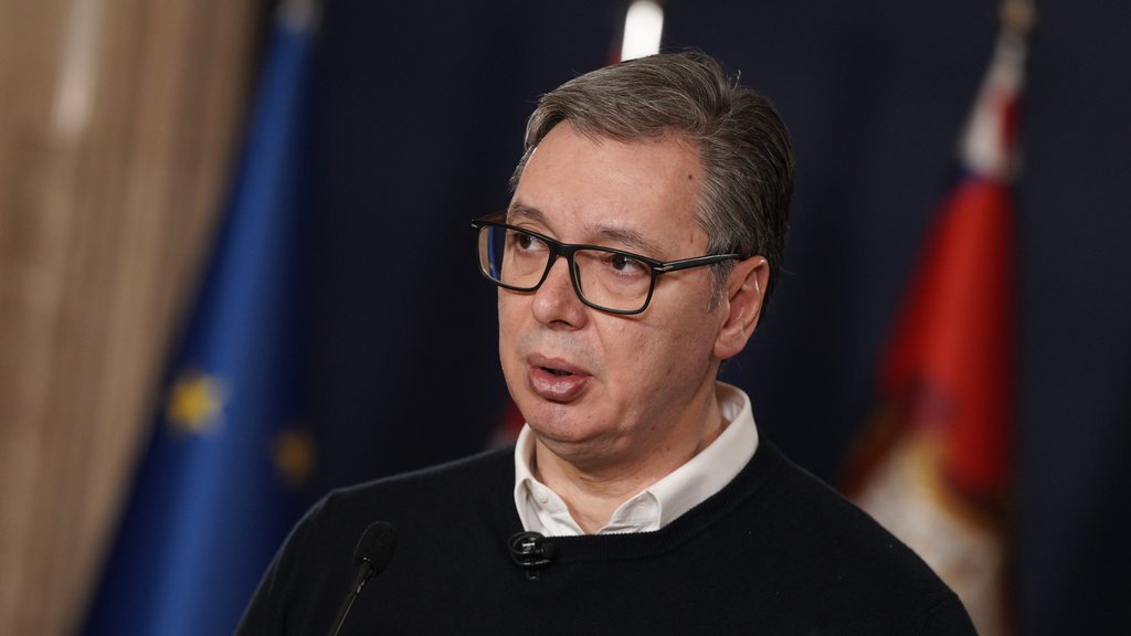 'SRBIJA JE ZGROŽENA BRUTALNOŠĆU POLITIČARA JUČE U SKUPŠTINI' Vučić se oglasio sa jasnom porukom: Nasilje ne sme da prođe nekažnjeno! Živi Gavrilo, živ