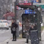 SNEG VEČERAS OČEKUJE OVE PREDELE ZEMLJE! Evo gde će vejati noćas