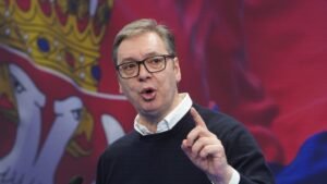 TAČNO U 18 ČASOVA! VUČIĆ SE SUTRA OBRAĆA JAVNOSTI