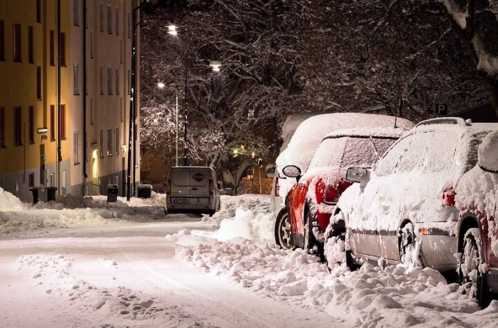 VELIKA BRITANIJA ĆE BITI POD LEDOM?! Meteorolozi upozoravaju - EVO kada stiže izuzetno hladno vreme, poslednji put bilo je i MRTVIH