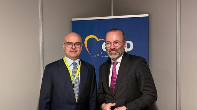 'OTVOREN I VRLO VAŽAN SASTANAK' Lider SNS Miloš Vučević razgovarao s Veberom, novim-starim predsednikom Evropske narodne partije: Detaljno sam obrazlo