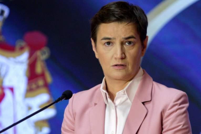 "NIKAKVO ORUŽJE, NI ZVUČNO, NIJE UPOTREBLJENO 15. MARTA!" Brnabićeva odgovorila na navode NVO CRTA