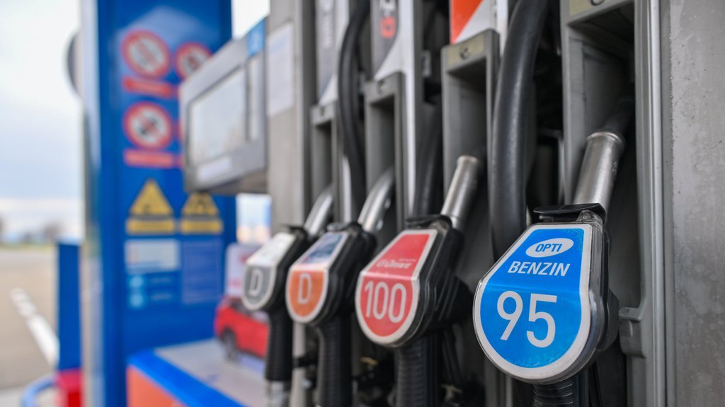 Objavljene nove cene goriva: Evo koliko će koštati benzin i dizel narednih dana