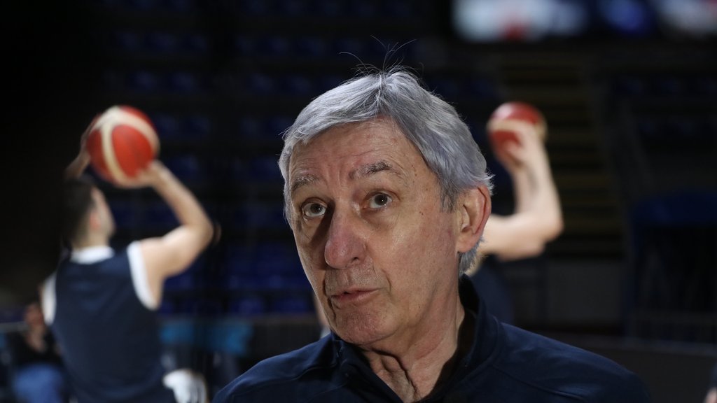 Pešić me je sve vreme zvao Lekić! Urnebesna priča Lakića o debiju u reprezentaciji Srbije!