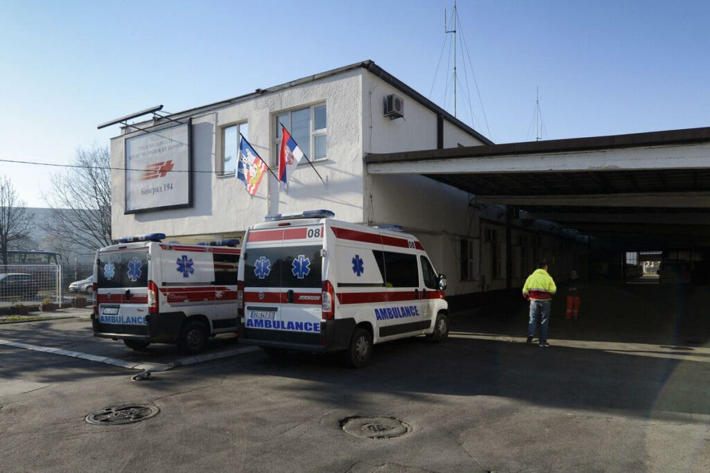 Tragedija na Novom Beogradu: Muškarac preminuo na ulici