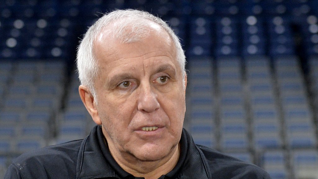 ŽELJKO OBRADOVIĆ POSLAO EVROLIGI MOĆNU PORUKU! Trener crno-belih zagrmeo posle pobede u derbiju: Zvezda i Partizan su blago...