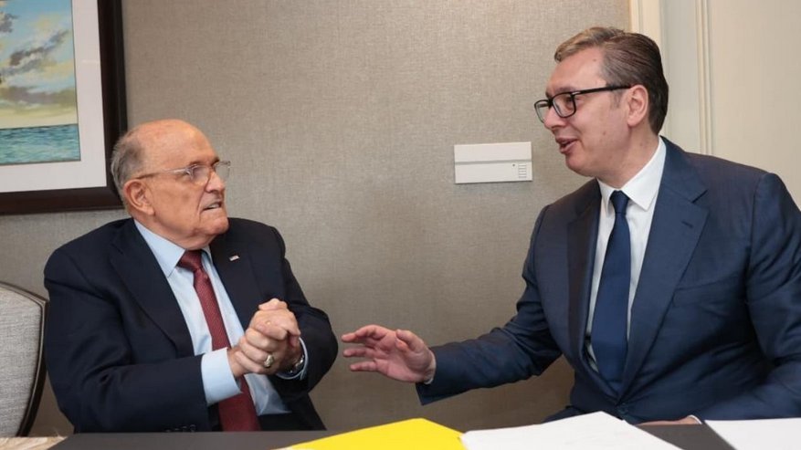 'PRVI JE PODRŽAO PROJEKAT BEOGRAD NA VODI' Vučić sa Đulijanijem: Razgovarali o uspostavljanju bližih odnosa između Srbije i Amerike (FOTO)