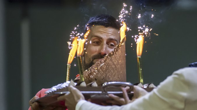 BILO JE NAPETO, ALI JE IPAK USPEO! Đoković otišao u polufinale Ženeve