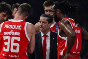 "Cela ekipa se povukla": Šta se dešava u taboru Crvene zvezde?