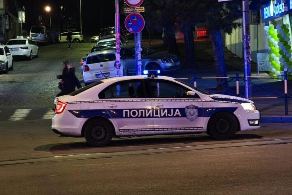 Dečak (18) polno uznemiravao devojčicu (13) pred drugaricom: Tužilaštvo poručilo sledeće
