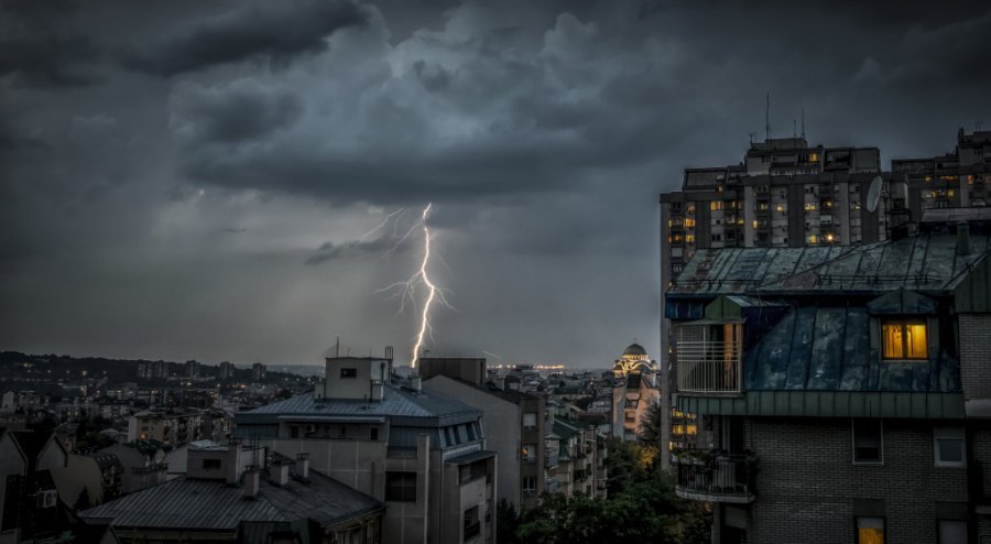HITNO SE OGLASIO RHMZ! Upozorenja sat vremena unapred - POPALJENI METEOALARMI U CELOJ SRBIJI!