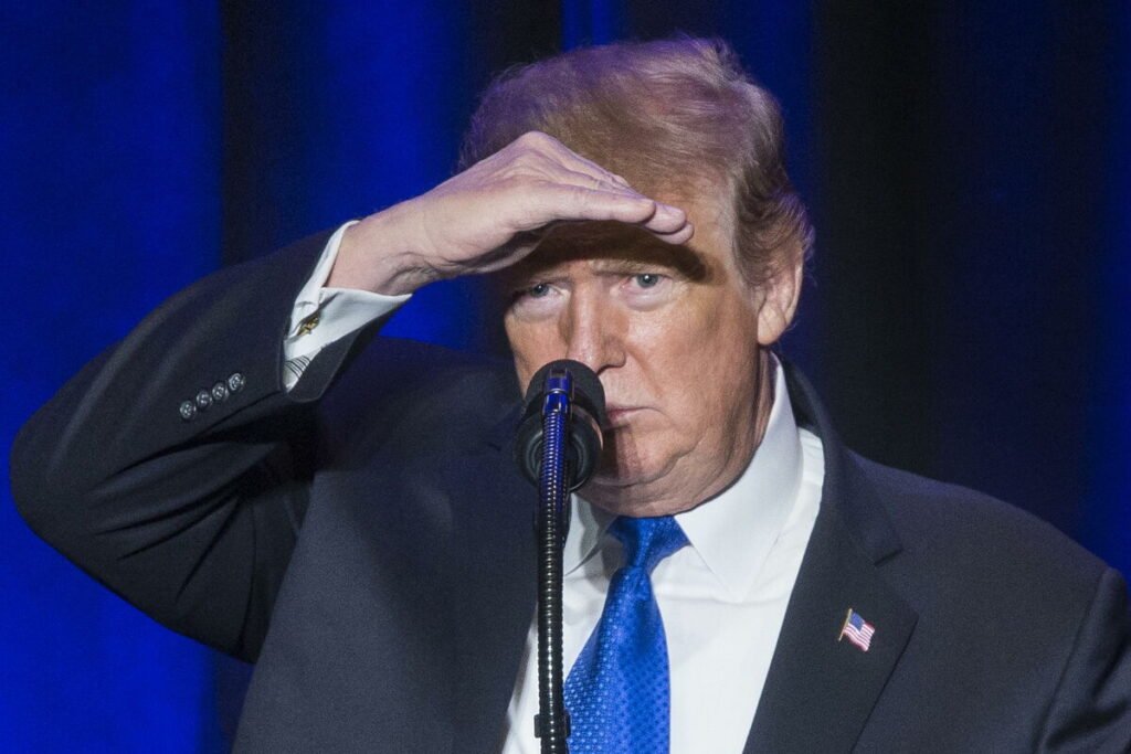 Hitno se oglasio Tramp!