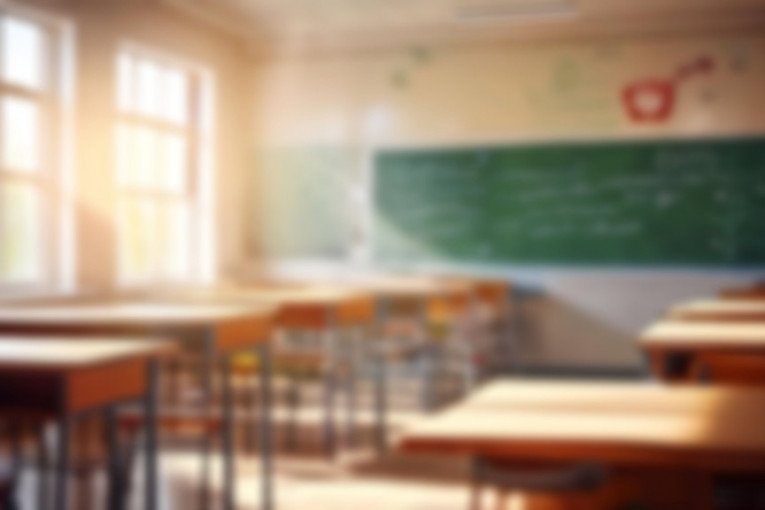 IZMENJEN ŠKOLSKI KALENDAR! Evo kada je upis u SREDNJE ŠKOLE - đaci zaboravite letovanje!
