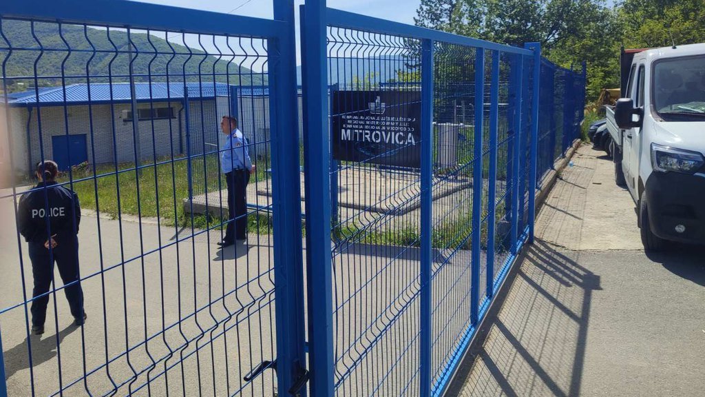 Kurtijeva policija upala u postrojenje Regionalnog vodovoda u Zubinom Potoku