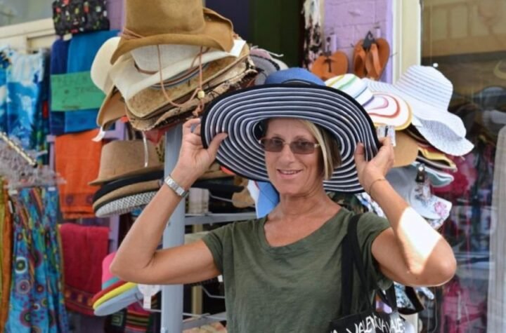 MISTERIJA ČOVEKA SA KAPOM! Novi trag u istrazi Ljiljine smrti: Sestre videle čoveka sa sedom bradom!