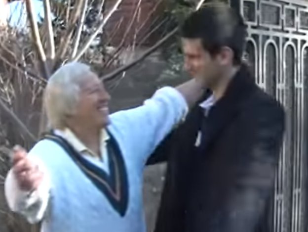 Njen otac je promenio veru i oženio njenu majku, a familija nije htela da prihvati BRUKU: Ovo je žena koja je otkrila Novaka Đokovića, potomak je slav