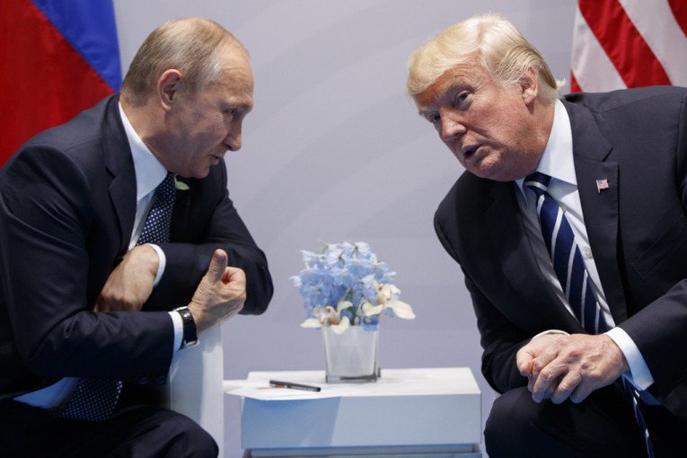 OVO SE SVETU NEĆE DOPASTI: Tramp i Putin jedan drugom čestitali Dan pobede!