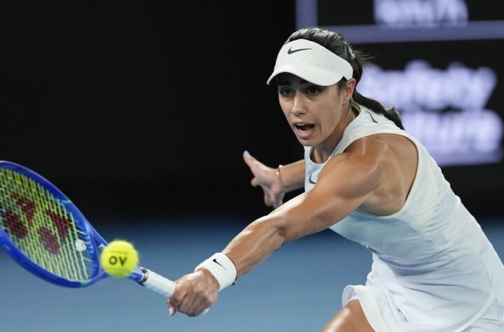 Olga Danilović pala na WTA listi pred Rolan Garos, Arina Sabalenka ostala prva, ali ipak ima jednu brigu