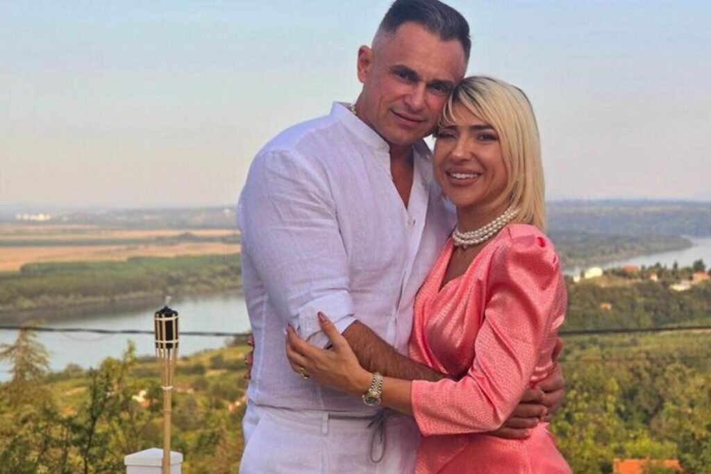 Ovako izgleda poslednja zajednička fotografija Jovane i Dragana: Nastala je u Jagodini, a na njoj...