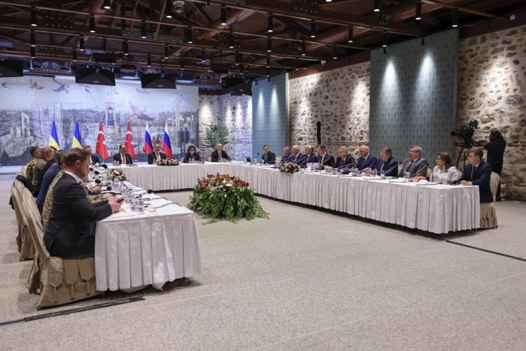 RUSI I UKRAJINCI SE DOGOVORILI! Konačno dobra vest, evo ko će najviše sada ODAHNUTI