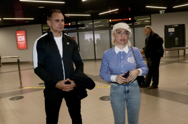 ŠOK-BOMBA NAKON RASKIDA! Jovana Jeremić ostavila biznismena, pa POSLALA PORUKU koja gađa direktno u srž!