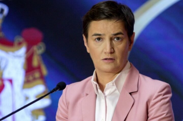 "SRBIJA MORA DA KAŽE DOSTA!" Brnabić o napadima na direktorku UKC Vojvodine Vesnu Turkulov: Ne mogu blokaderi da targetiraju naše doktore, dekane, sportiste, profesore...