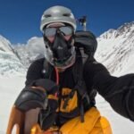 SRBIN NA KROVU SVETA! Aleksandar se popeo na Mont Everest!  PODVIG POSVETIO DECI KOJOJ JE POTREBNA POMOĆ! (FOTO)