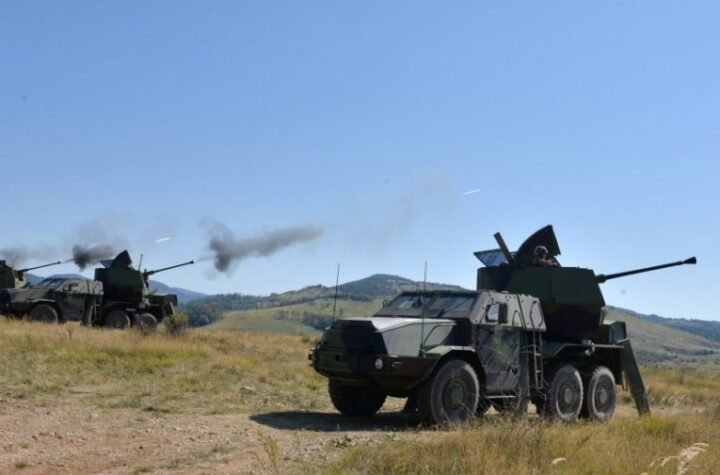 UKRAJINCI UDARILI KONTRU: Oboren Su-30 raketom ispaljenom sa pomorskog drona, Rusi u čudu