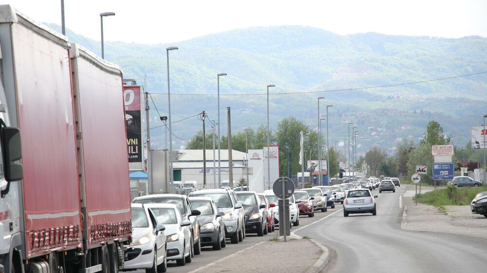AMSS: Zadržavanja za teretnjake do četiri sata na graničnim prelazima