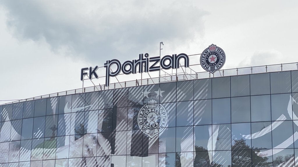BOMBA U HUMSKOJ! Napadač Torina za koji dan stiže u Partizan