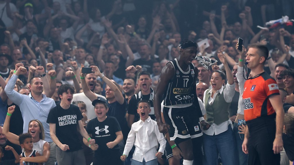 CRNO-BELI NAJBOLJI I NA TRIBINAMA: Partizan najgledaniji klub u ABA ligi ove sezone