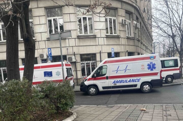 Jedna osoba povređena u Beogradu: Pijani masovno zvali Hitnu pomoć