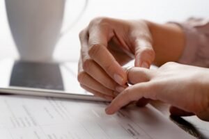 NA HILJADU SKLOPLJENIH BRAKOVA, 400 SE RAZVEDE: Ovaj grad u Srbiji drži neslavni rekord treću godinu zaredom