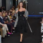 NAJLEPŠA SRPSKA VODITELJKA SVIMA ZADALA DOMAĆI ZADATAK: Haljina za vrele dane u kojima ćete i te kako biti zapaženi! (FOTO)
