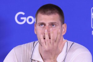NASTAVLJA SE RASPAD DENVERA: Jokićev stari znanac napušta franšizu posle 12 godina!
